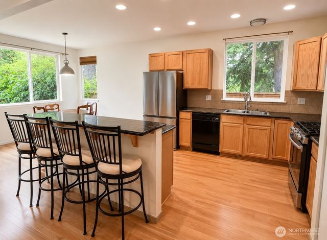 912 Gina Court SE, Olympia, WA 98513
