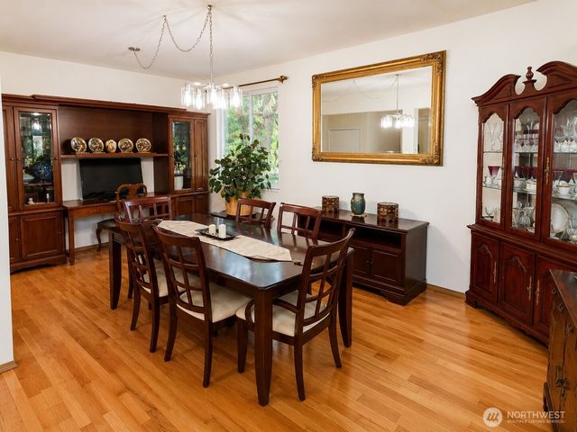 912 Gina Court SE, Olympia, WA 98513