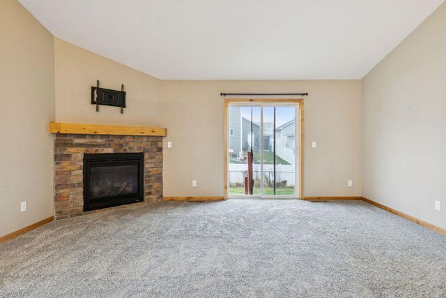 2113 21st Avenue S, Lino Lakes, MN 55038