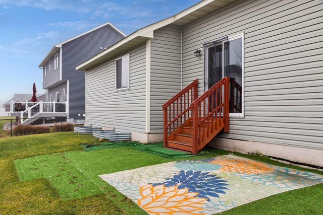 2113 21st Avenue S, Lino Lakes, MN 55038