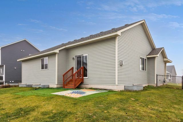 2113 21st Avenue S, Lino Lakes, MN 55038