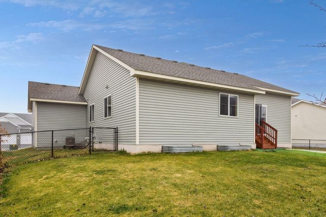 2113 21st Avenue S, Lino Lakes, MN 55038