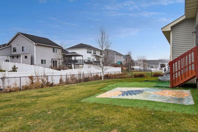 2113 21st Avenue S, Lino Lakes, MN 55038