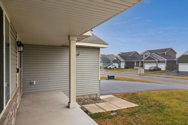 2113 21st Avenue S, Lino Lakes, MN 55038