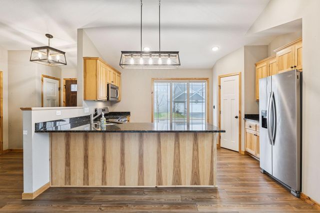 2113 21st Avenue S, Lino Lakes, MN 55038