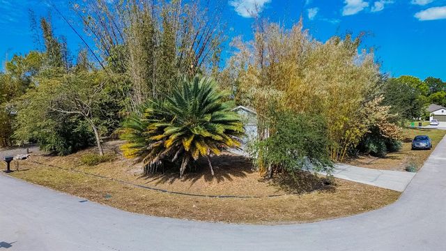 4418 SW Farmington Street, Port St. Lucie, FL 34953