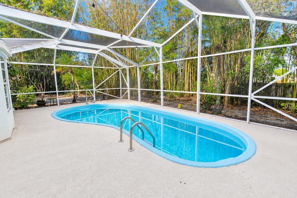 4418 SW Farmington Street, Port St. Lucie, FL 34953