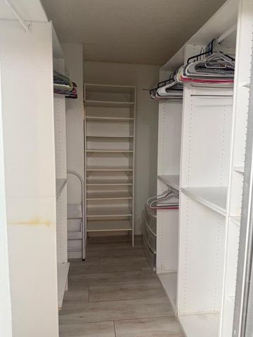 5650 Camino Del Sol 102, Boca Raton, FL 33433