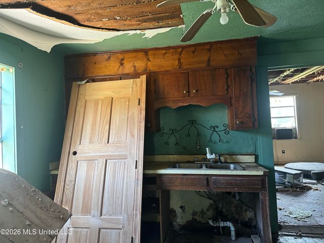 4032 N Wabash Street, Jackson, MS 39213