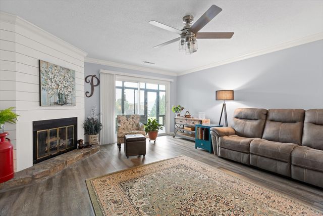 4319 Lakeshore Lane 103, Chattanooga, TN 37415