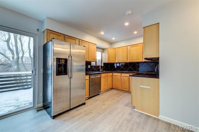 2317 Driftwood Place, Maryland Heights, MO 63146