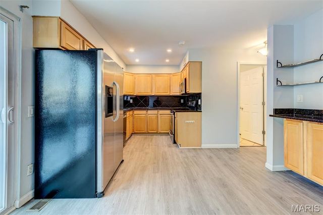 2317 Driftwood Place, Maryland Heights, MO 63146