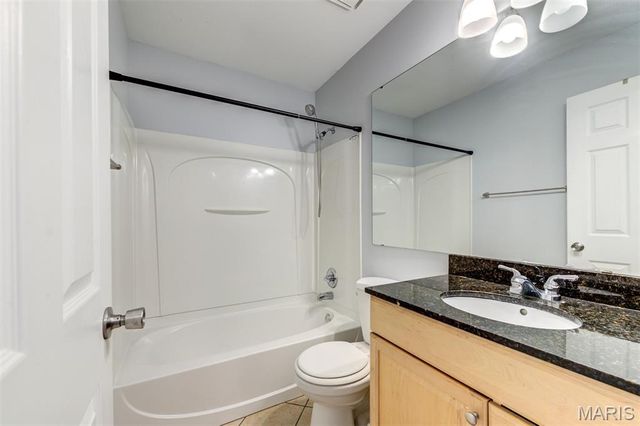 2317 Driftwood Place, Maryland Heights, MO 63146