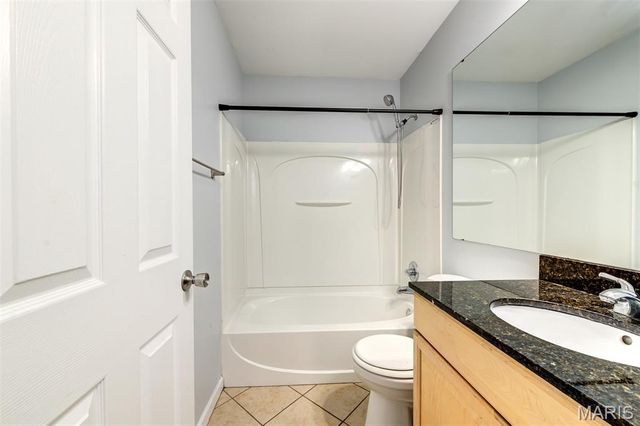 2317 Driftwood Place, Maryland Heights, MO 63146