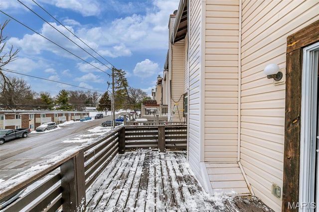 2317 Driftwood Place, Maryland Heights, MO 63146