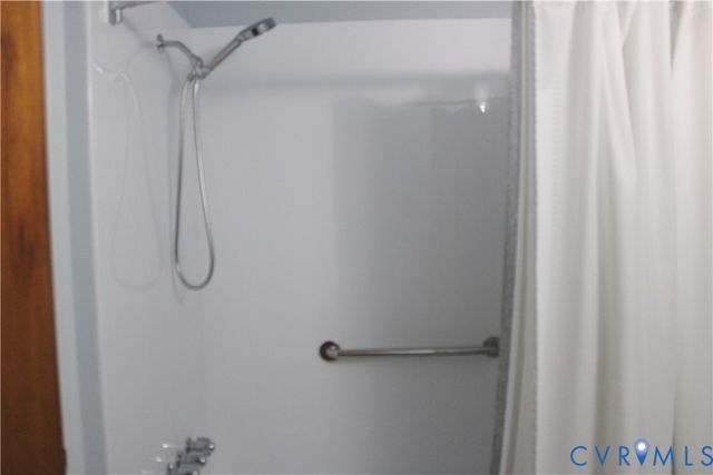 206 Fairfax Ave, Colonial Heights, VA 23834