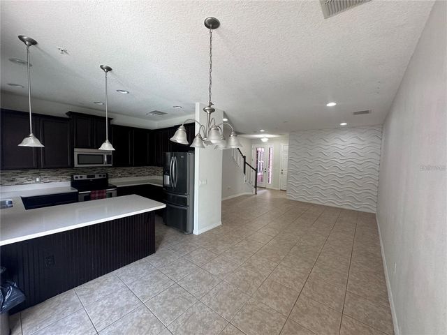 9319 STRONGBARK LANE, Orlando, FL 32832