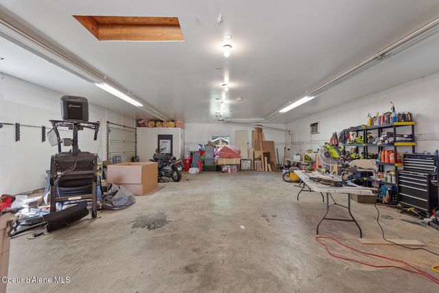32653 N 6TH AVE, Spirit Lake, ID 83869