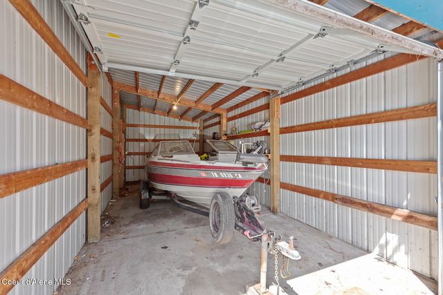32653 N 6TH AVE, Spirit Lake, ID 83869
