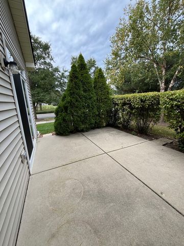 651 S Mecosta Lane, Romeoville, IL 60446