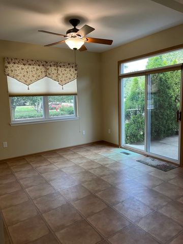 651 S Mecosta Lane, Romeoville, IL 60446