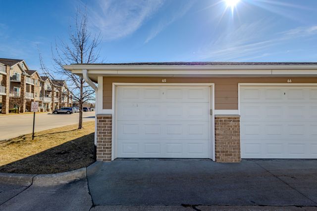 8350 Ep True Parkway 2201, West Des Moines, IA 50266