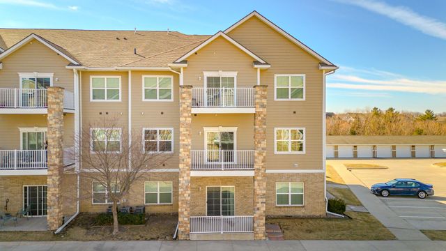 8350 Ep True Parkway 2201, West Des Moines, IA 50266