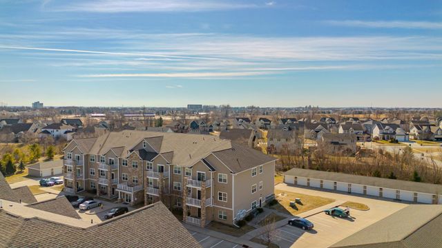 8350 Ep True Parkway 2201, West Des Moines, IA 50266
