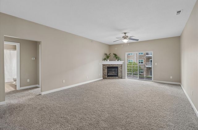 8350 Ep True Parkway 2201, West Des Moines, IA 50266