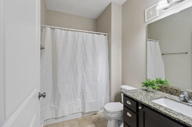 8350 Ep True Parkway 2201, West Des Moines, IA 50266