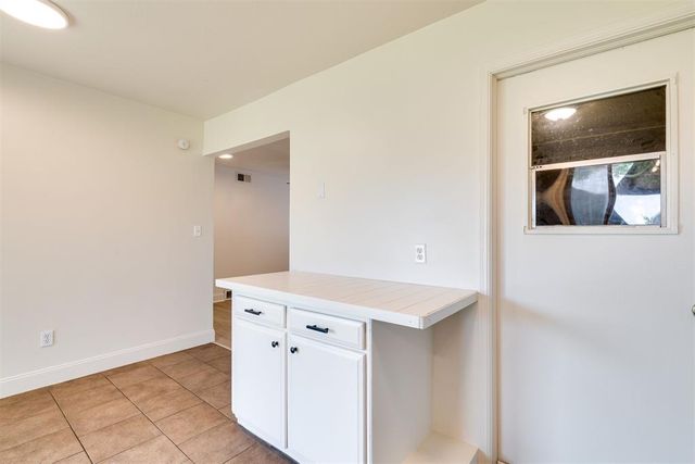 3025 SW 71st Street, Oklahoma City, OK 73159