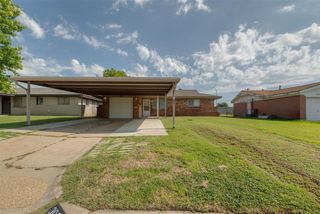 3025 SW 71st Street, Oklahoma City, OK 73159