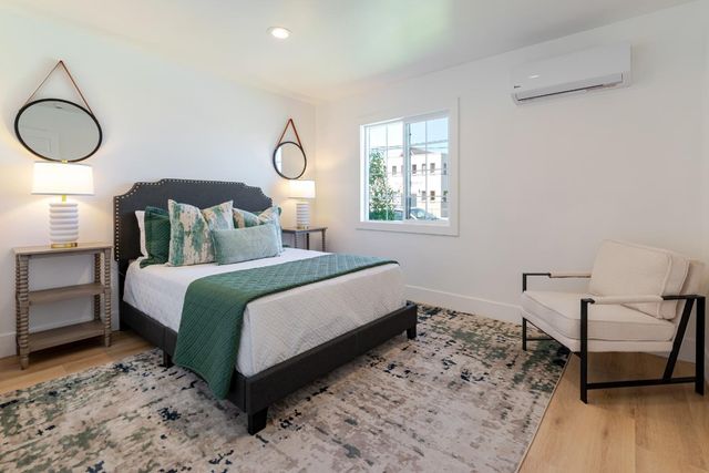 1226 Laurel Avenue, East Palo Alto, CA 94303