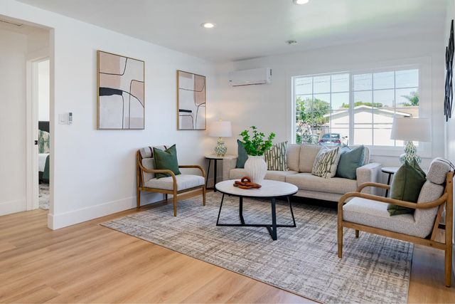 1226 Laurel Avenue, East Palo Alto, CA 94303