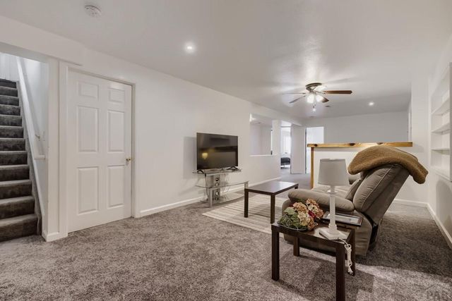 27 E Bonanza Dr, Pueblo West, CO 81007