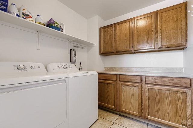 27 E Bonanza Dr, Pueblo West, CO 81007