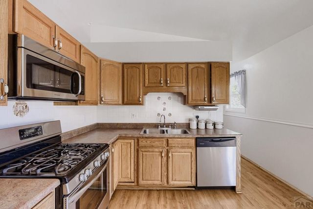 27 E Bonanza Dr, Pueblo West, CO 81007