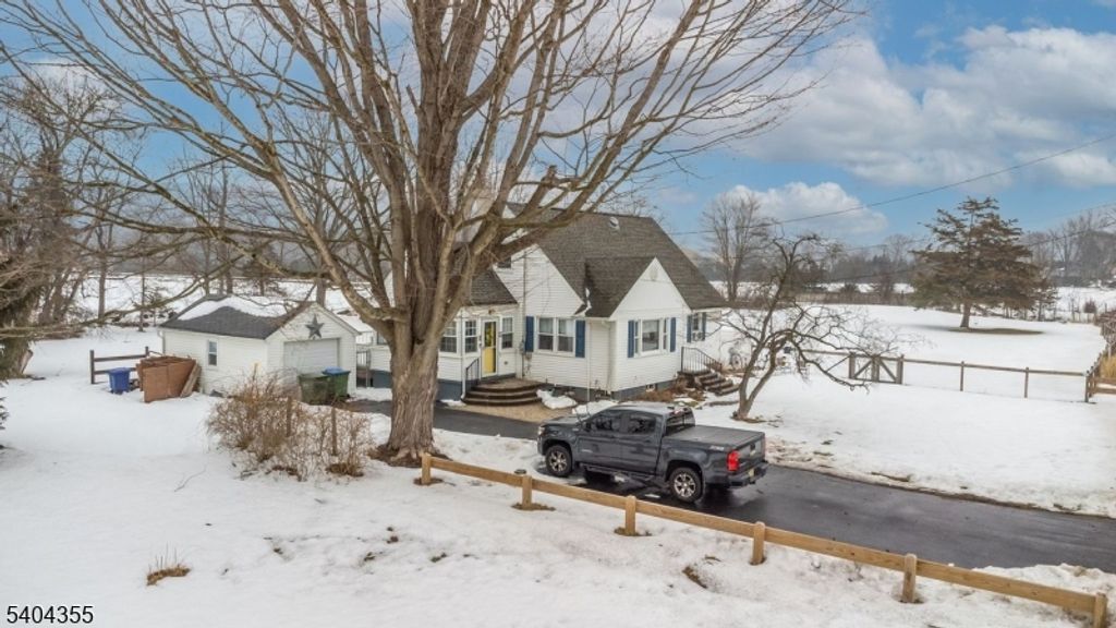 49 Water St, Independence Twp., NJ 07840