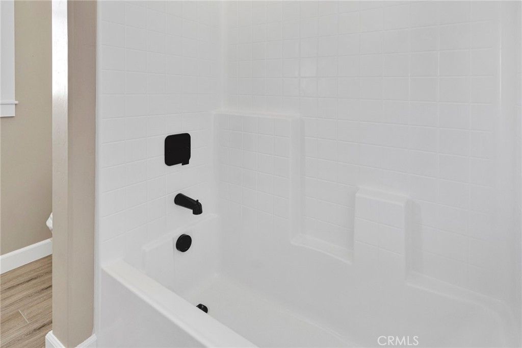 Image 30 of property listing at 23771 Pala, Apple Valley, CA 92307