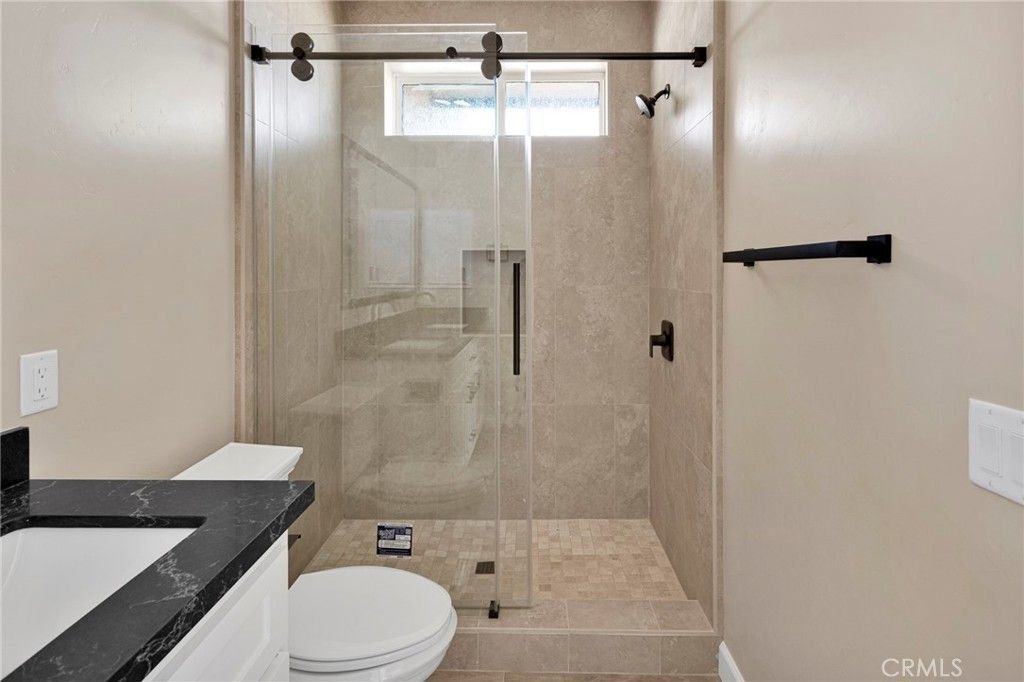 Image 45 of property listing at 23771 Pala, Apple Valley, CA 92307