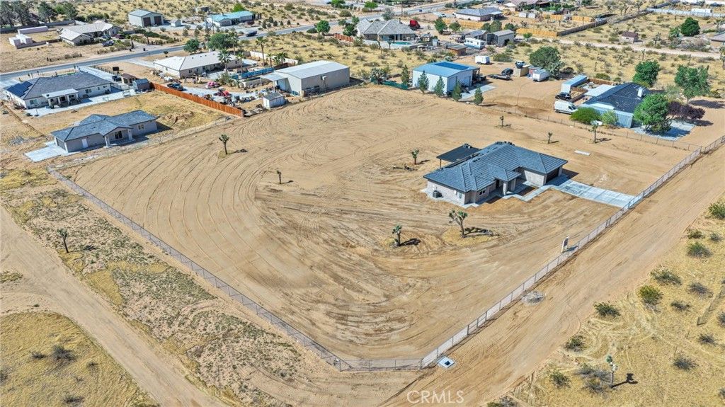 Image 49 of property listing at 23771 Pala, Apple Valley, CA 92307