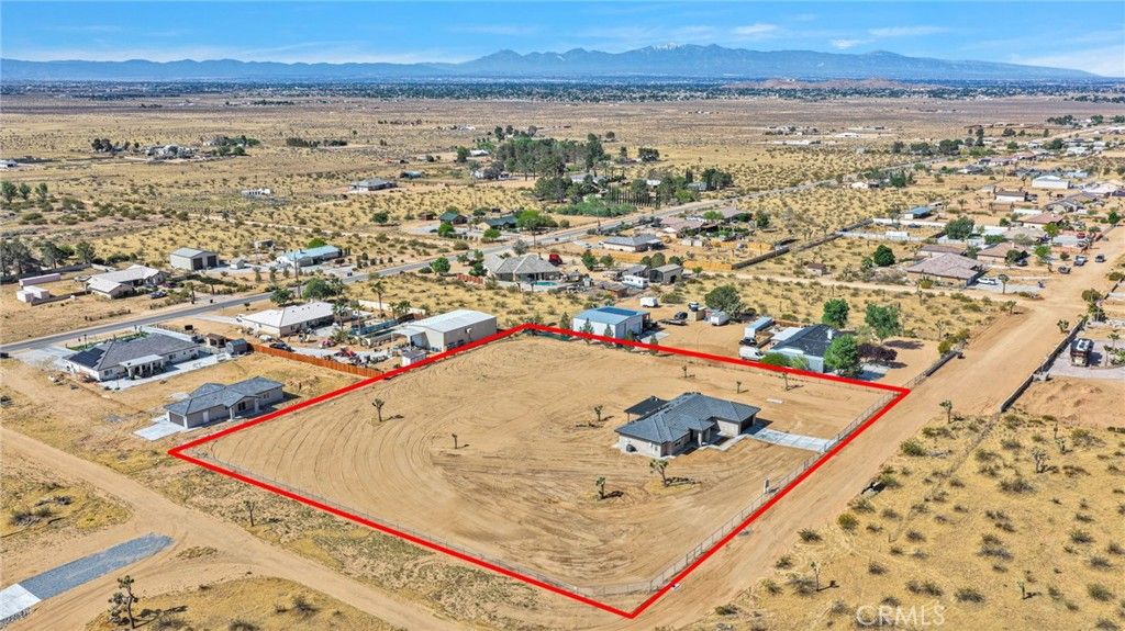 Image 50 of property listing at 23771 Pala, Apple Valley, CA 92307