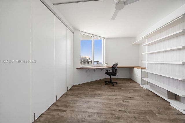 335 S Biscayne Boulevard 2805, Miami, FL 33131