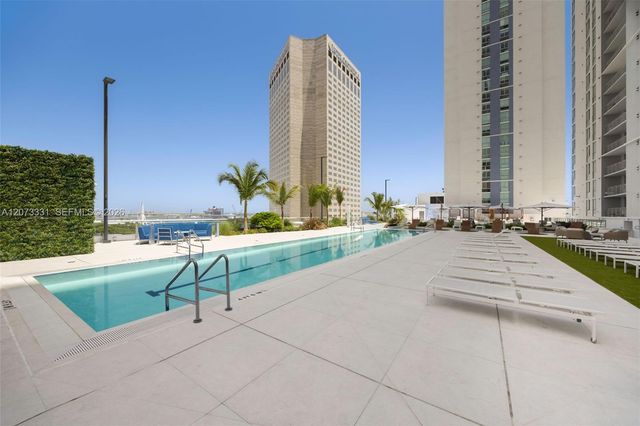 335 S Biscayne Boulevard 2805, Miami, FL 33131