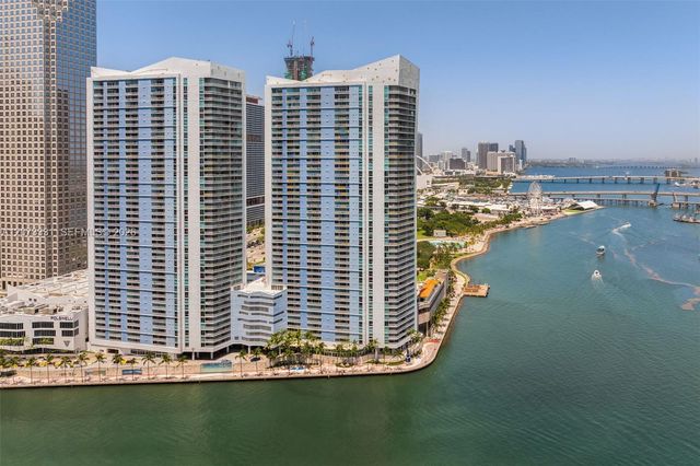 335 S Biscayne Boulevard 2805, Miami, FL 33131