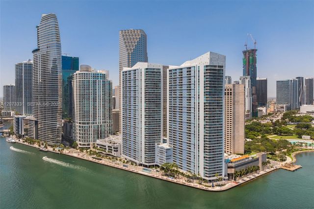 335 S Biscayne Boulevard 2805, Miami, FL 33131