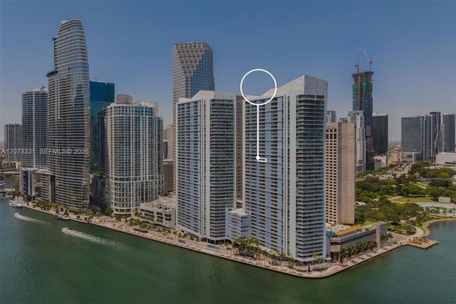 335 S Biscayne Boulevard 2805, Miami, FL 33131