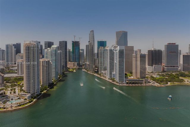 335 S Biscayne Boulevard 2805, Miami, FL 33131
