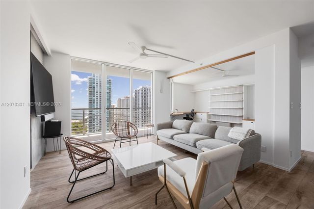 335 S Biscayne Boulevard 2805, Miami, FL 33131