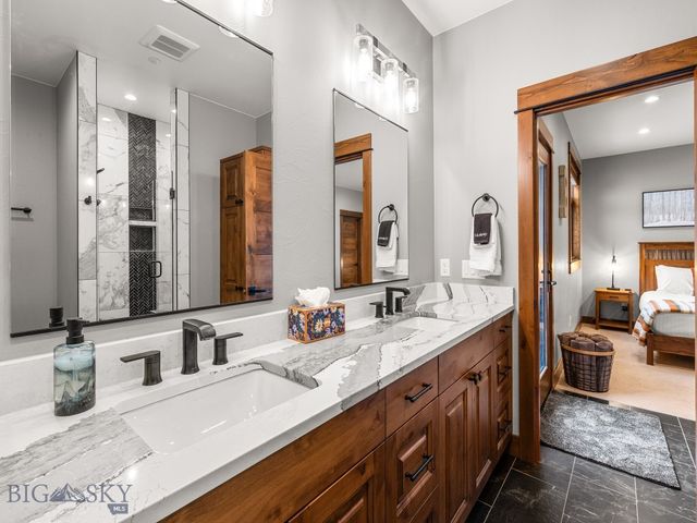 25 Heavy Runner 25D, Big Sky, MT 59716